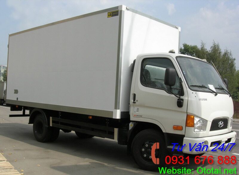 Xe Tải 1 Tấn 9 Hyundai HD36L Thùng Kín